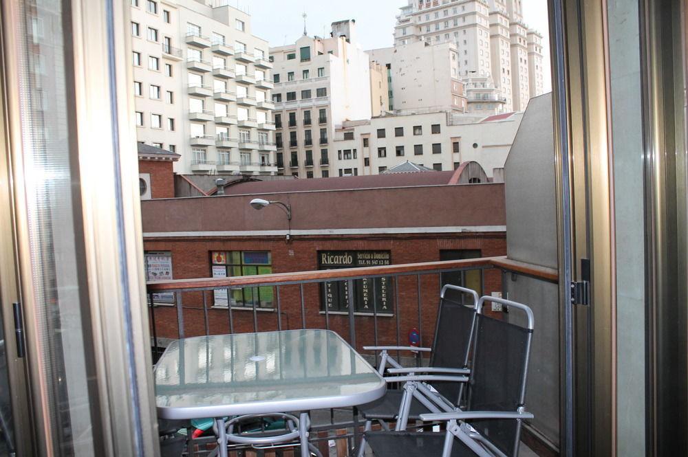 Apartamentos Rialto マドリード エクステリア 写真