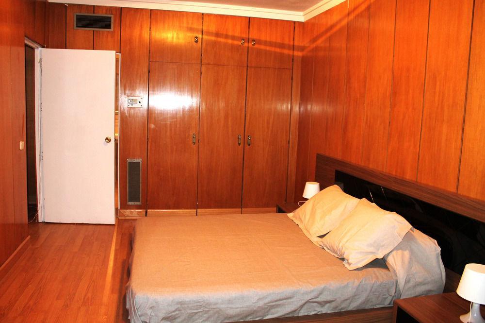 Apartamentos Rialto マドリード エクステリア 写真