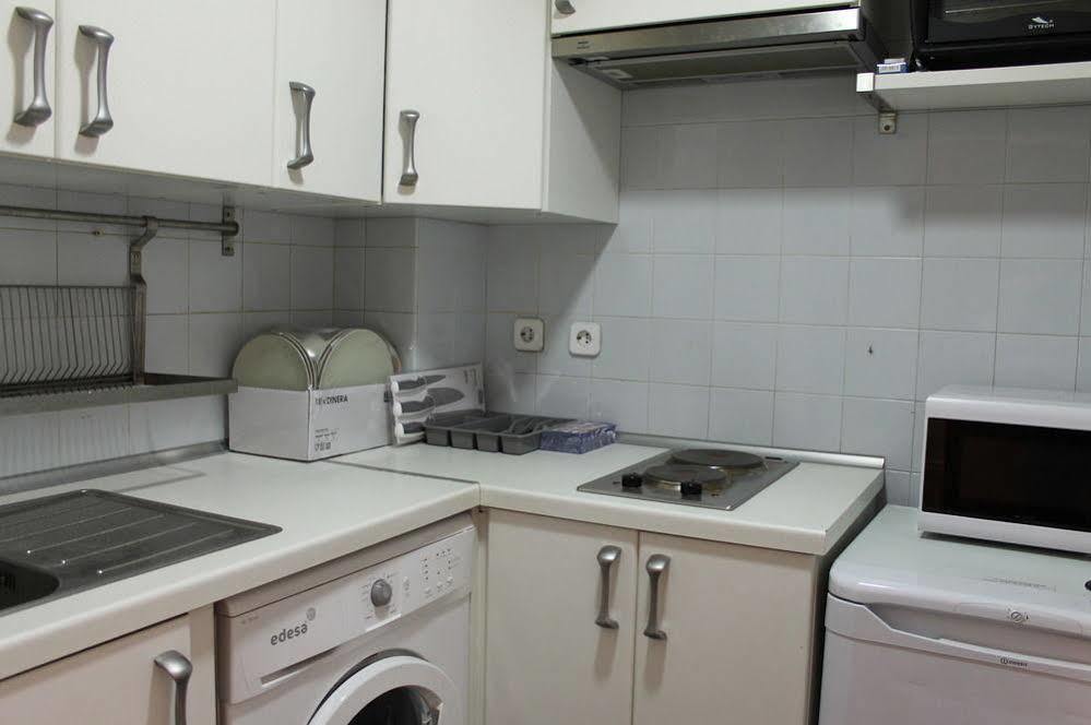 Apartamentos Rialto マドリード エクステリア 写真