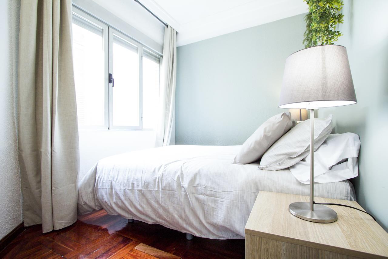 Apartamentos Rialto マドリード エクステリア 写真