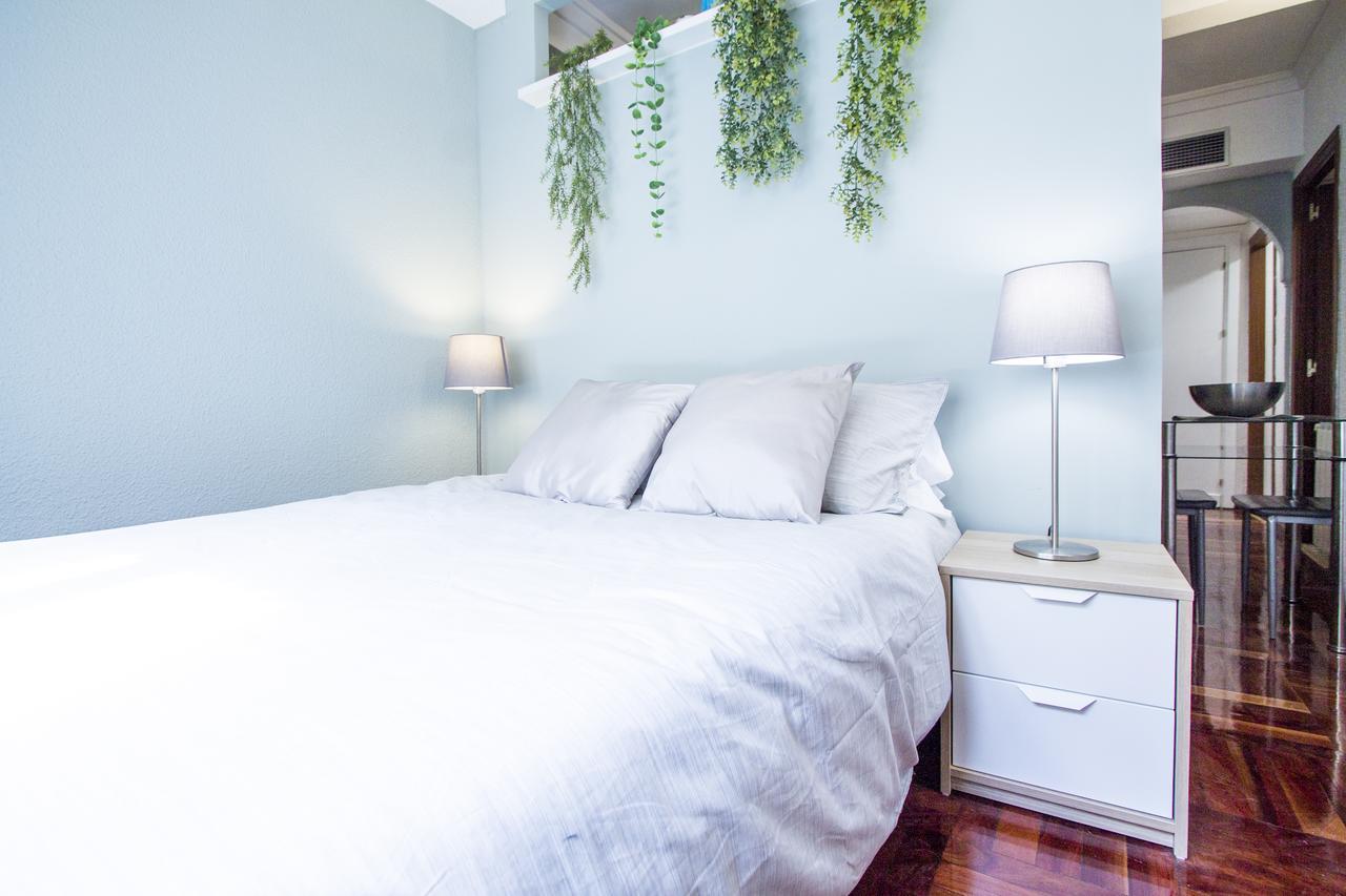 Apartamentos Rialto マドリード エクステリア 写真