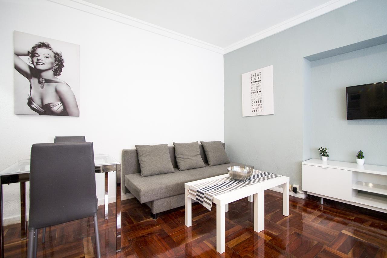 Apartamentos Rialto マドリード エクステリア 写真